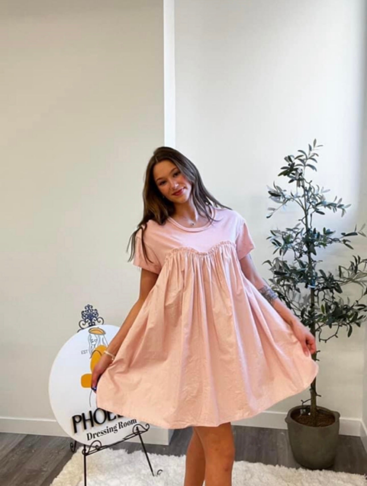 Romantic Flowy T-shirt Contrast Dress