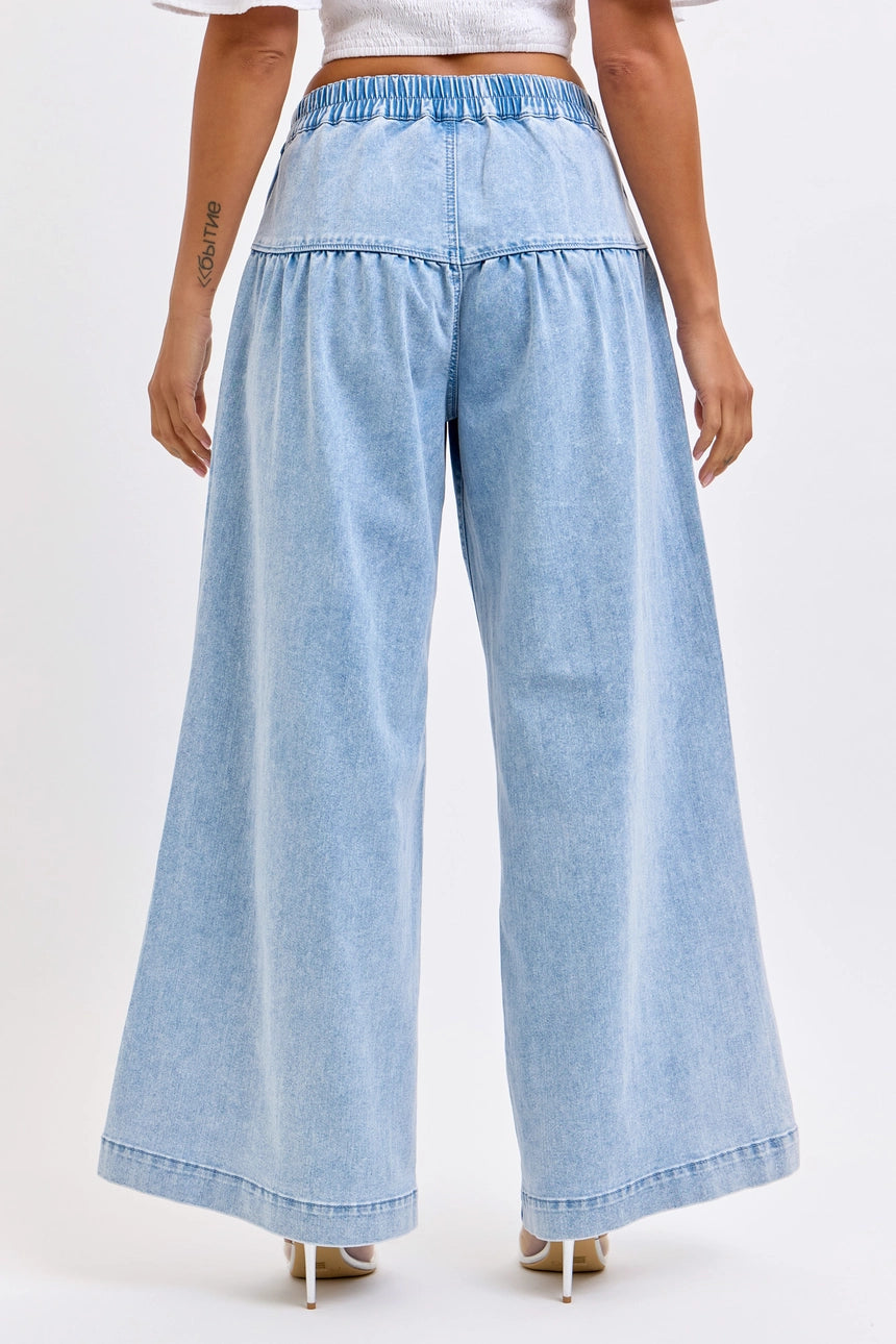 Summer 4 Button High Rise Wide Leg